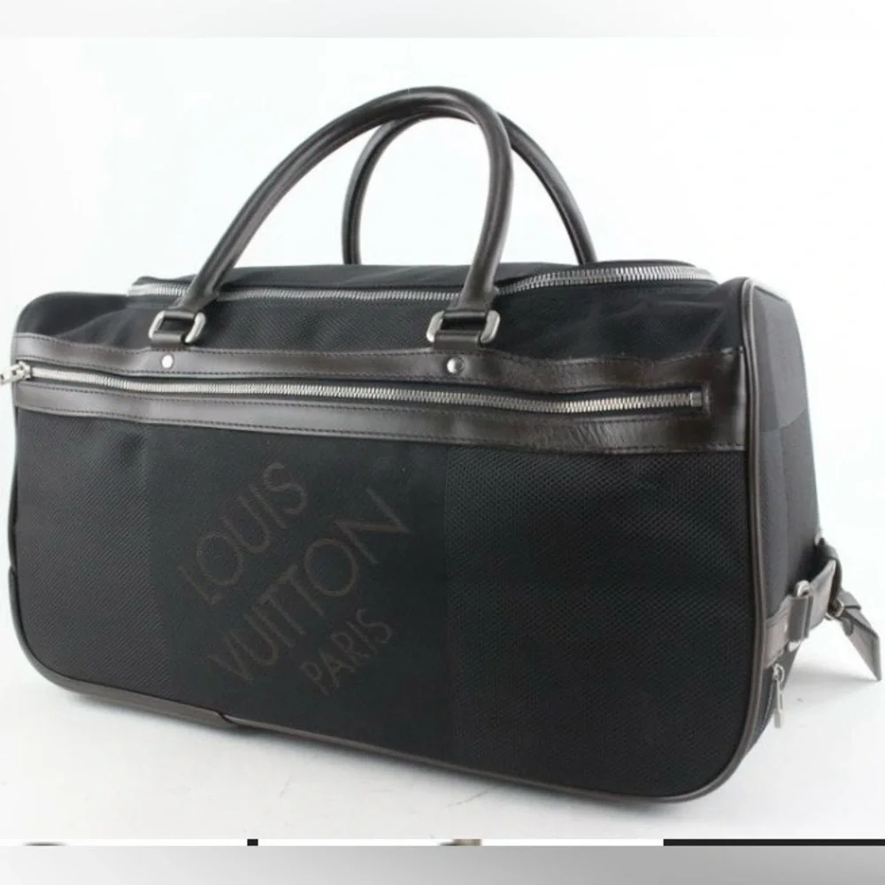 Louis Vuitton Damier Geant Eole 60 Rolling Travel Suitcase / Duffle Bag w/ COA